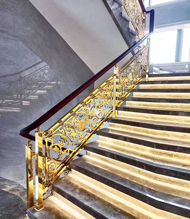 Wie erhöht ein Treppengeländer die Sicherheit und den Stil moderner Architektur?